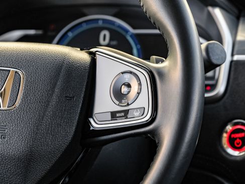 Used 2018 Honda Clarity Touring image 17