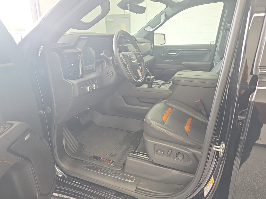 Used 2026 GMC Sierra 1500 AT4 w/ AT4 Premium Package AWD/4WD image 40