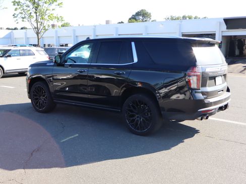 Used 2021 Chevrolet Tahoe High Country w/ Premium Package AWD/4WD image 19