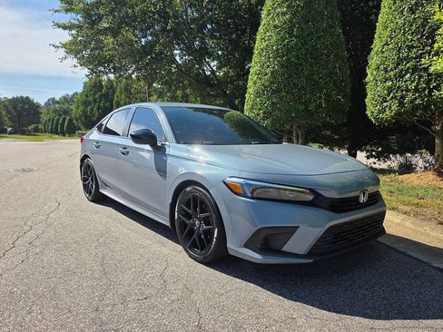 Used 2022 Honda Civic Sport image 7