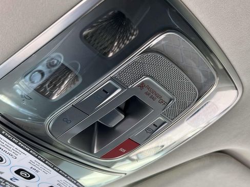 New 2025 Genesis Electrified GV70 Advanced w/ Prestige Package image 34