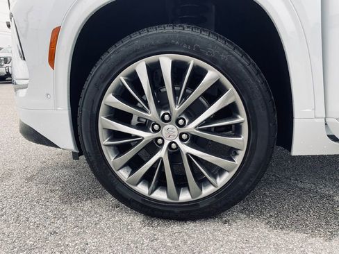 New 2026 Buick Enclave Avenir w/ Super Cruise Package image 34