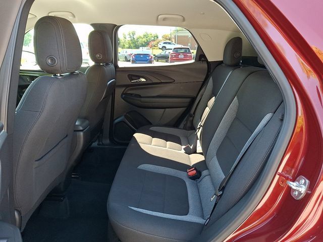 Used 2025 Chevrolet TrailBlazer LT AWD/4WD image 10