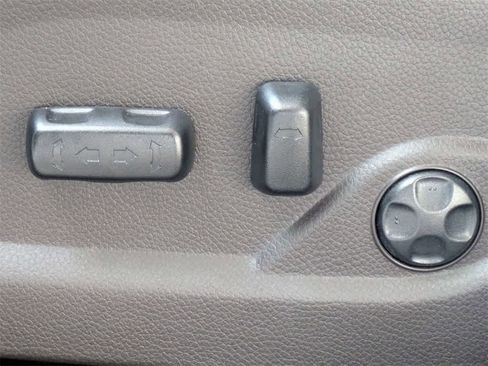 Used 2017 Hyundai Santa Fe Sport image 23