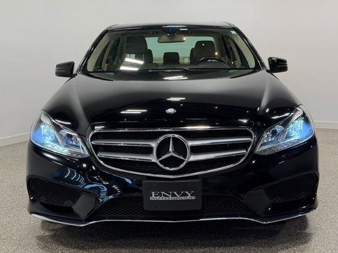 Used 2014 Mercedes-Benz E 350 4MATIC Sedan image 2