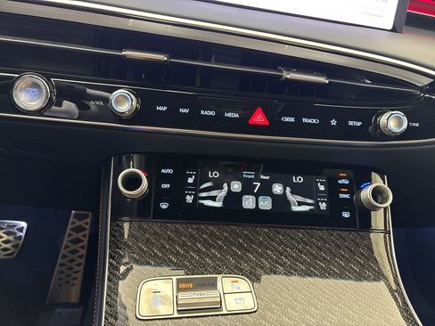 New 2026 Genesis GV70 3.5T Sport Prestige AWD/4WD image 28