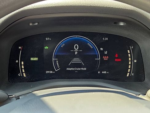 Used 2025 Toyota Camry LE FWD image 25