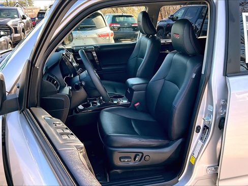 Certified 2020 Toyota 4Runner TRD Off-Road Premium w/ Moonroof Package image 9