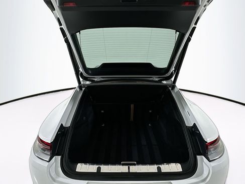 Used 2021 Porsche Panamera 4 image 30