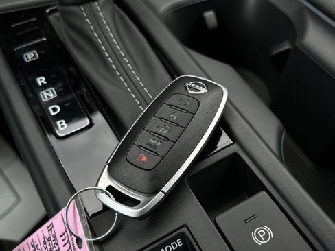 New 2026 Nissan Sentra SV FWD image 38