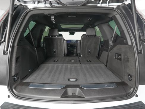 Used 2026 Cadillac Escalade Sport w/ Touring Package AWD/4WD image 12