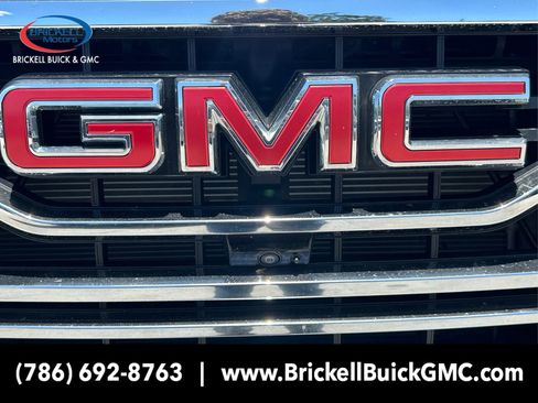 New 2025 GMC Sierra 1500 SLT w/ SLT Convenience Package image 15