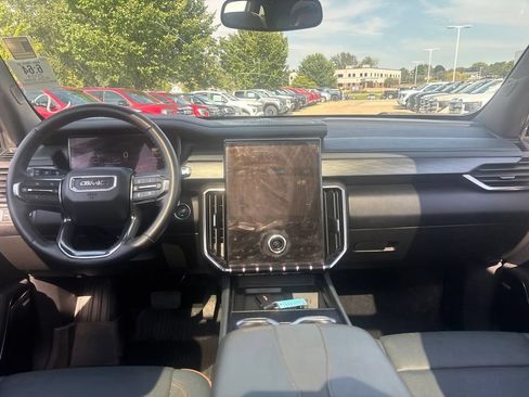 Used 2024 GMC Acadia AT4 w/ LPO, Floor Liner Package AWD/4WD image 9
