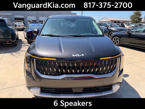 Certified 2026 Kia Carnival LXS FWD image 7