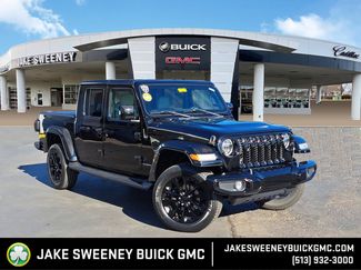 Used 2022 Jeep Gladiator Overland video 1