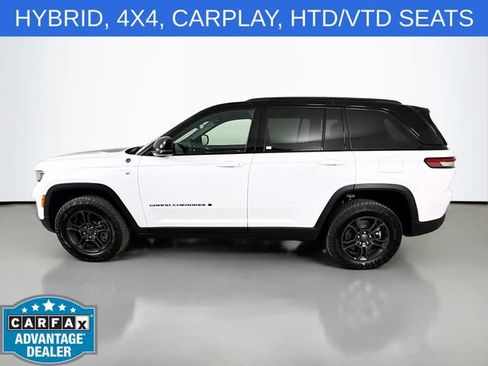 Used 2024 Jeep Grand Cherokee Trailhawk AWD/4WD image 4