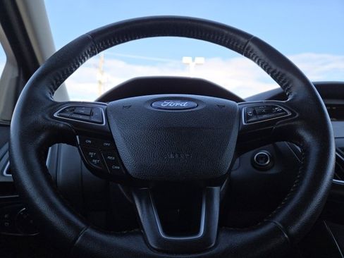 Used 2016 Ford Focus Titanium w/ Titanium Cold Weather Package image 16