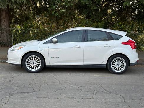 Used 2013 Ford Focus Electric Hatchback image 2
