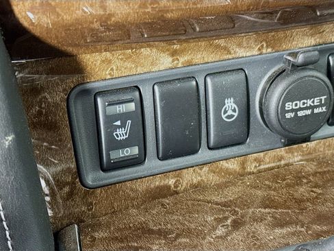 Used 2016 INFINITI QX80 2WD image 20