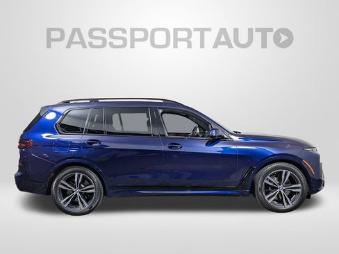 Used 2026 BMW X7 xDrive40i w/ M Sport Package AWD/4WD image 8