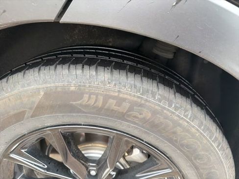 Used 2024 Honda CR-V Sport image 9