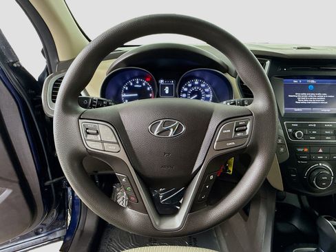 Used 2017 Hyundai Santa Fe Sport image 10