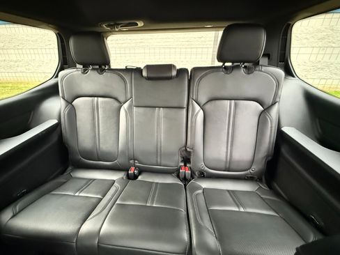 Used 2025 Jeep Wagoneer Series II image 22