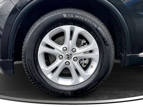 Used 2013 Dodge Durango SXT image 33