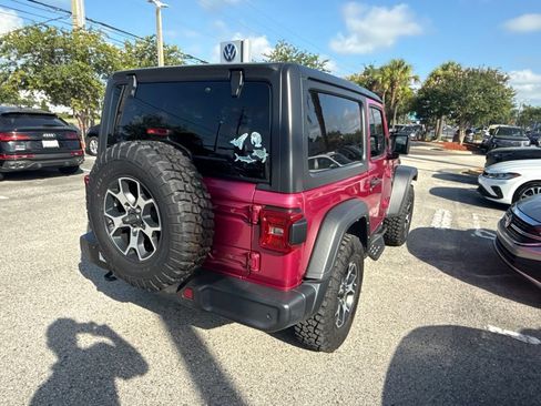 Used 2021 Jeep Wrangler Sport AWD/4WD image 16