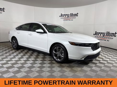 Used 2024 Honda Accord EX image 5