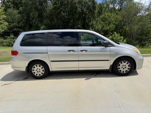 Used 2009 Honda Odyssey LX image 27