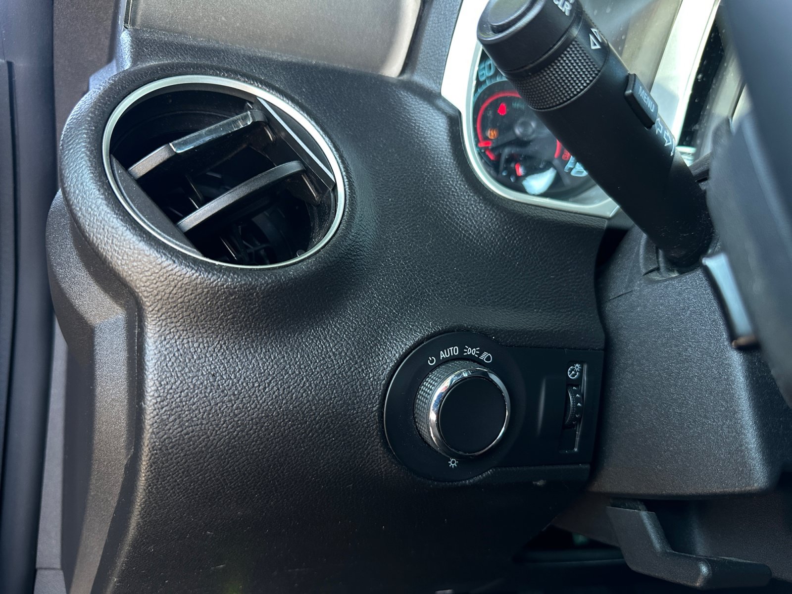 Used 2010 Chevrolet Camaro SS w/ RS Package RWD image 17
