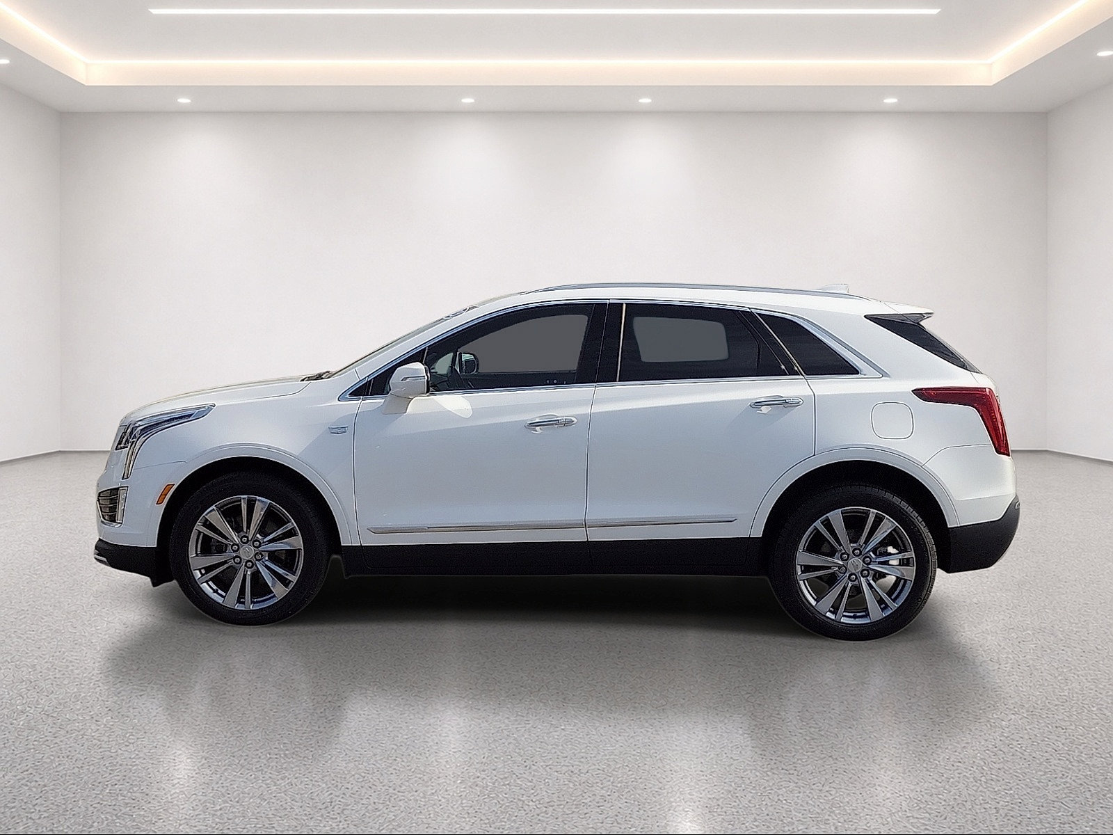Used 2023 Cadillac XT5 Premium Luxury AWD/4WD image 3