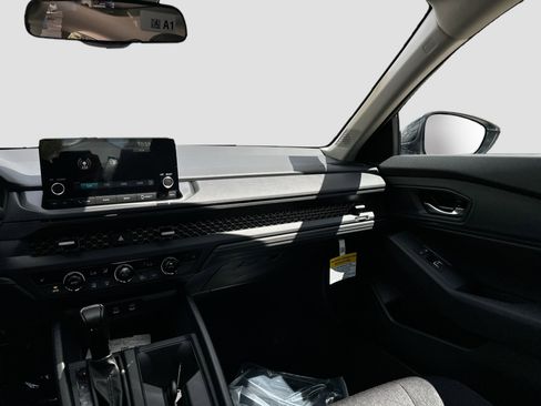 New 2025 Honda Accord SE image 17