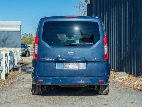Used 2017 Ford Transit Connect XLT image 5