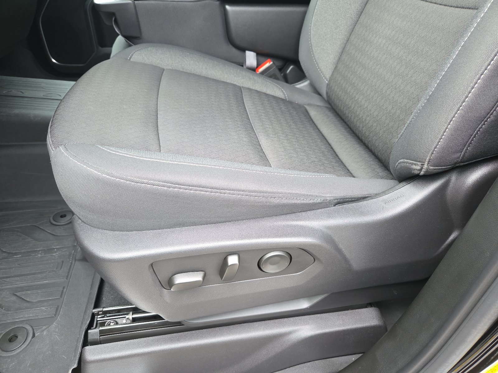 Used 2024 GMC Sierra 1500 Elevation AWD/4WD image 14
