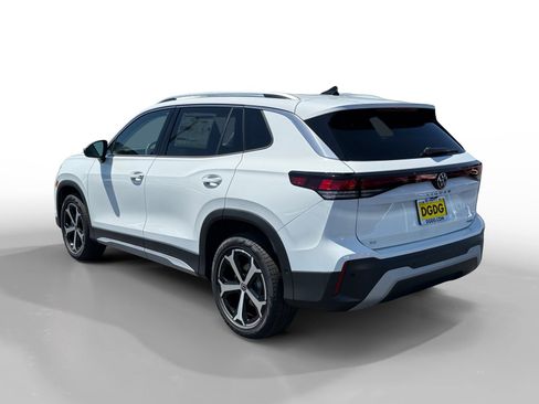 New 2026 Volkswagen Tiguan SE AWD/4WD image 3