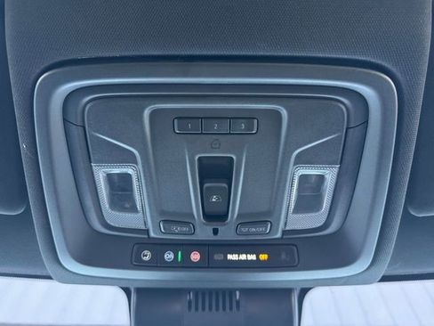 Certified 2025 GMC Sierra 1500 AT4 w/ AT4 Preferred Package image 25