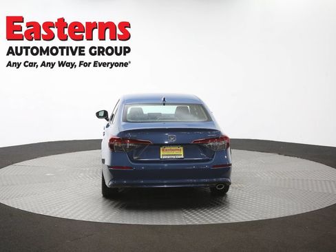 Used 2025 Honda Civic Sport image 36
