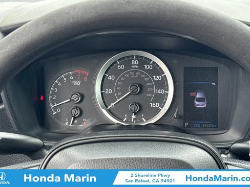 Used 2020 Toyota Corolla LE FWD image 30