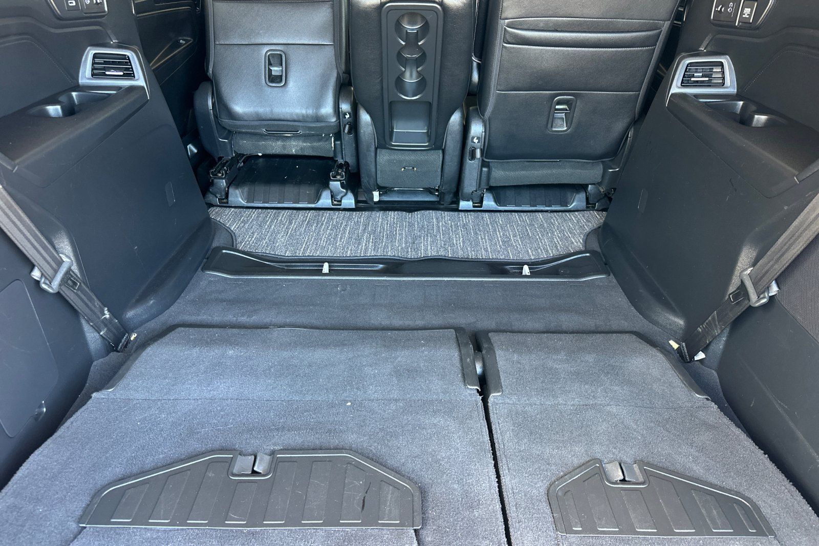 Used 2024 Honda Odyssey Elite image 12