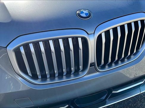 Used 2025 BMW X5 xDrive40i AWD/4WD image 39