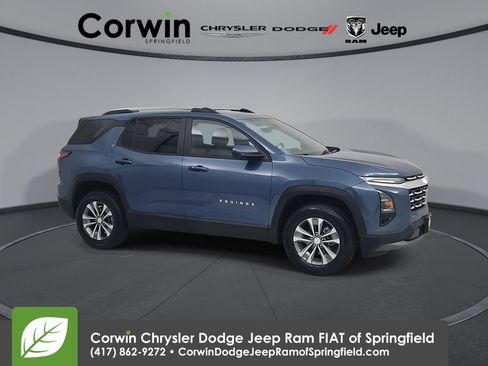 Used 2025 Chevrolet Equinox LT w/ Convenience Package II FWD image 1