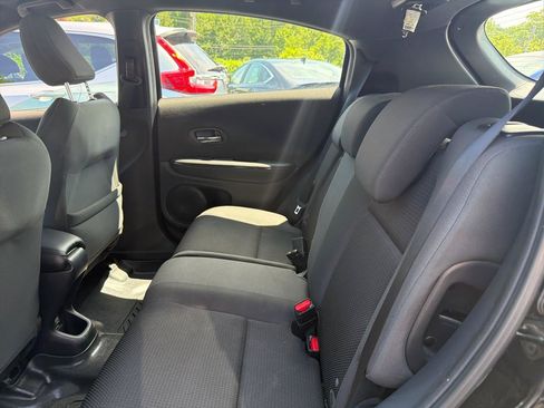 Used 2019 Honda HR-V Sport image 19