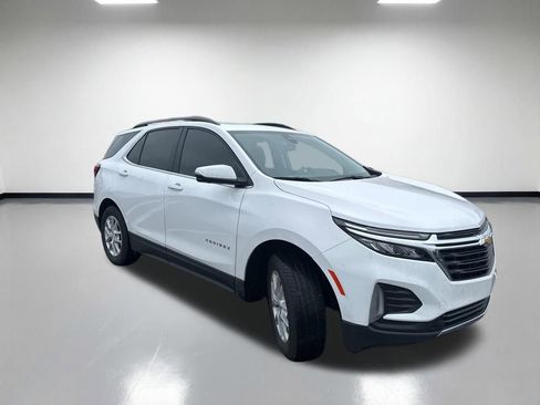Used 2024 Chevrolet Equinox LT AWD/4WD image 4