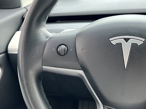 Used 2018 Tesla Model 3 Long Range image 29