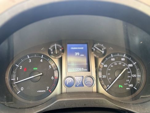 Used 2019 Lexus GX 460 Premium w/ Premium Package AWD/4WD image 18