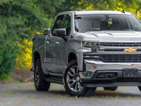 Used 2020 Chevrolet Silverado 1500 LT w/ All-Star Edition AWD/4WD image 24