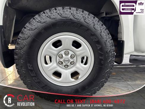 Used 2022 Nissan Frontier S AWD/4WD image 11