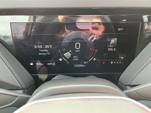 Used 2025 GMC Yukon Denali image 28